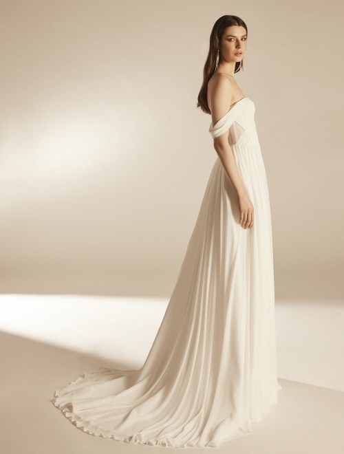 https://elisebride.ro/images/stories/virtuemart/product/ASPEN 3.jpg